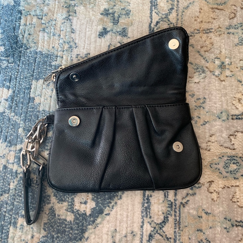 Jennifer Lopez Wristlet - Picture 4 of 9